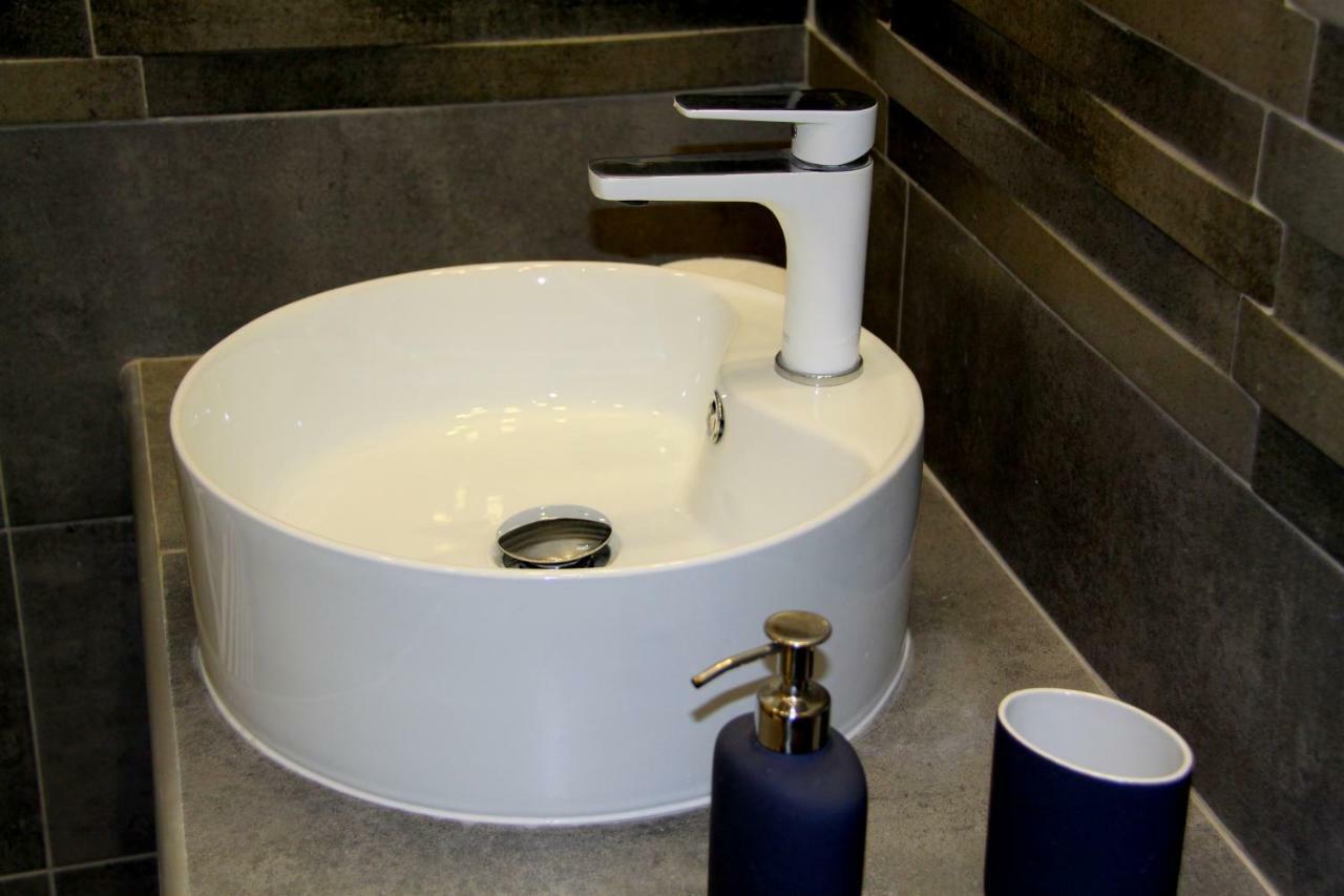 New Apartment Near Metro Larissis In The Centre Of Athens Ngoại thất bức ảnh